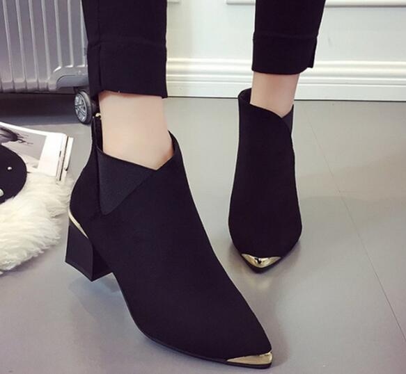 2019 autumn and winter new thick with steel head boots wild sandals leather bare boots comfortable middle and rear zipper women's boots, Black
2019 autumn and winter new thick with steel head boots wild sandals leather bare boots comfortable middle and rear zipper women's boots, Black
