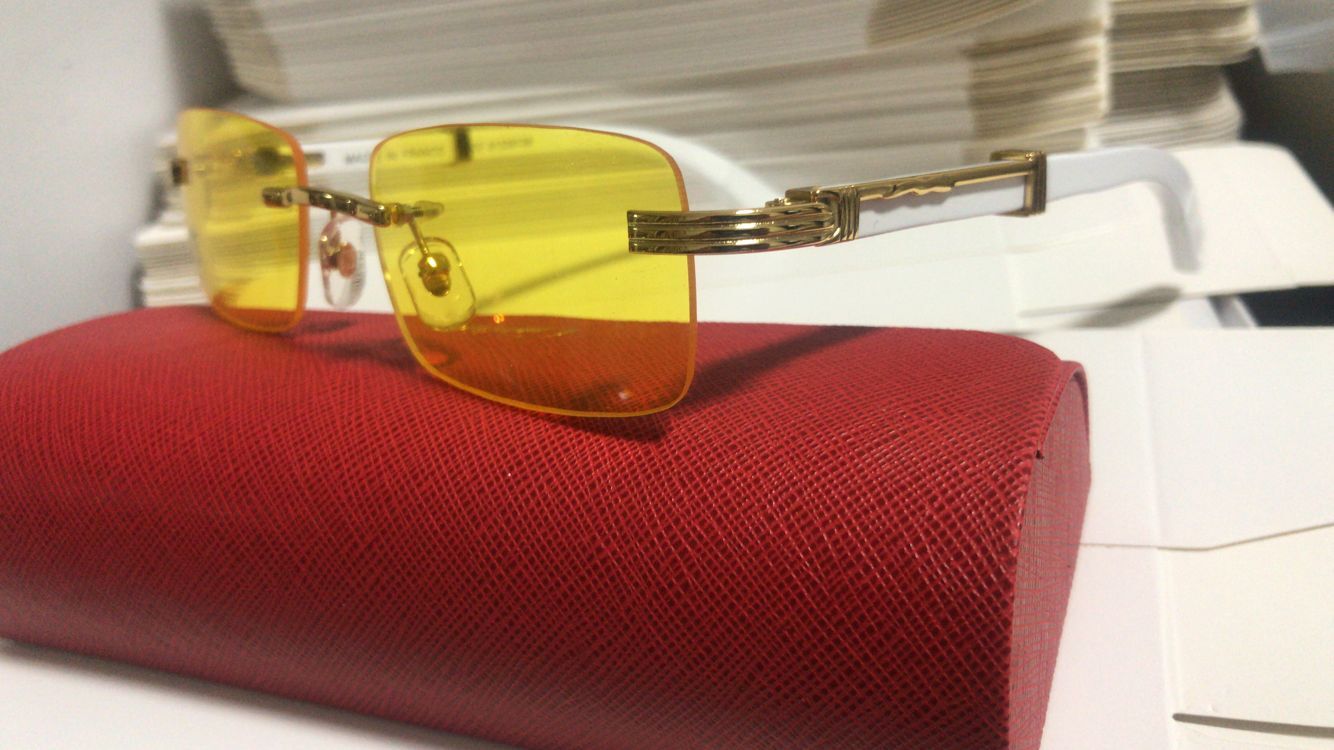 white buffalo horn glasses man sunglasses rimless fashion mens sports women glasses buffalo horn bamboo and wood sunglasses lunettes
white buffalo horn glasses man sunglasses rimless fashion mens sports women glasses buffalo horn bamboo and wood sunglasses lunettes