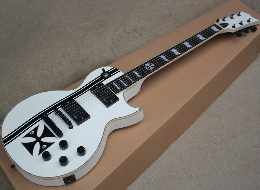 Two Colors IRON CROSS Electric Guitar with EMG Pickups,Rosewood Fingerboard,Can be Customized As Request
Two Colors IRON CROSS Electric Guitar with EMG Pickups,Rosewood Fingerboard,Can be Customized As Request