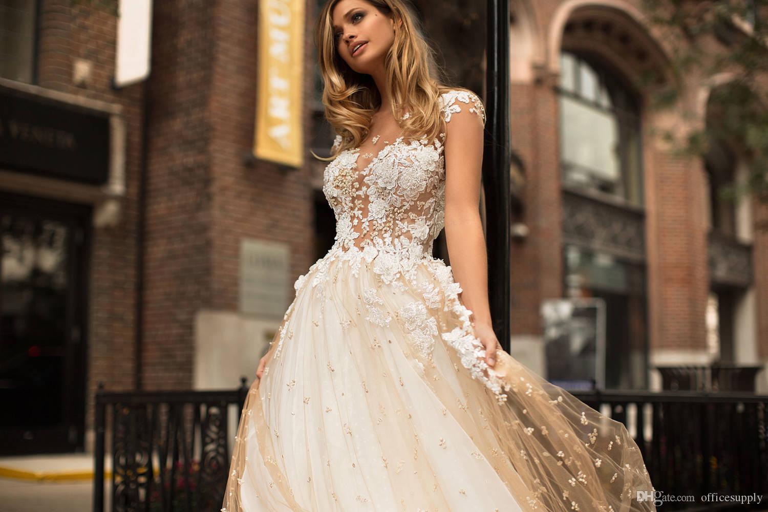 Scoop Neck New Champagne A Line Wedding Dresses Illusion Lace Appliqued Cap Sleeves Court Train Bridal Gowns Vestidos De Marriage ppliqued