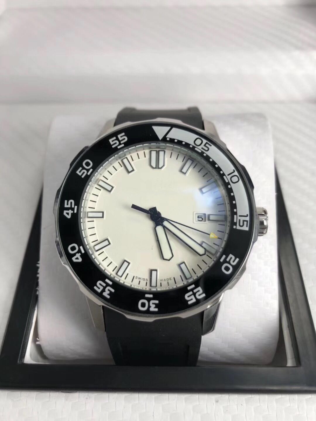 Top quality man sport watch mechanical automatic watches rubber strap wristwatch white dial 054, Black
Top quality man sport watch mechanical automatic watches rubber strap wristwatch white dial 054, Black