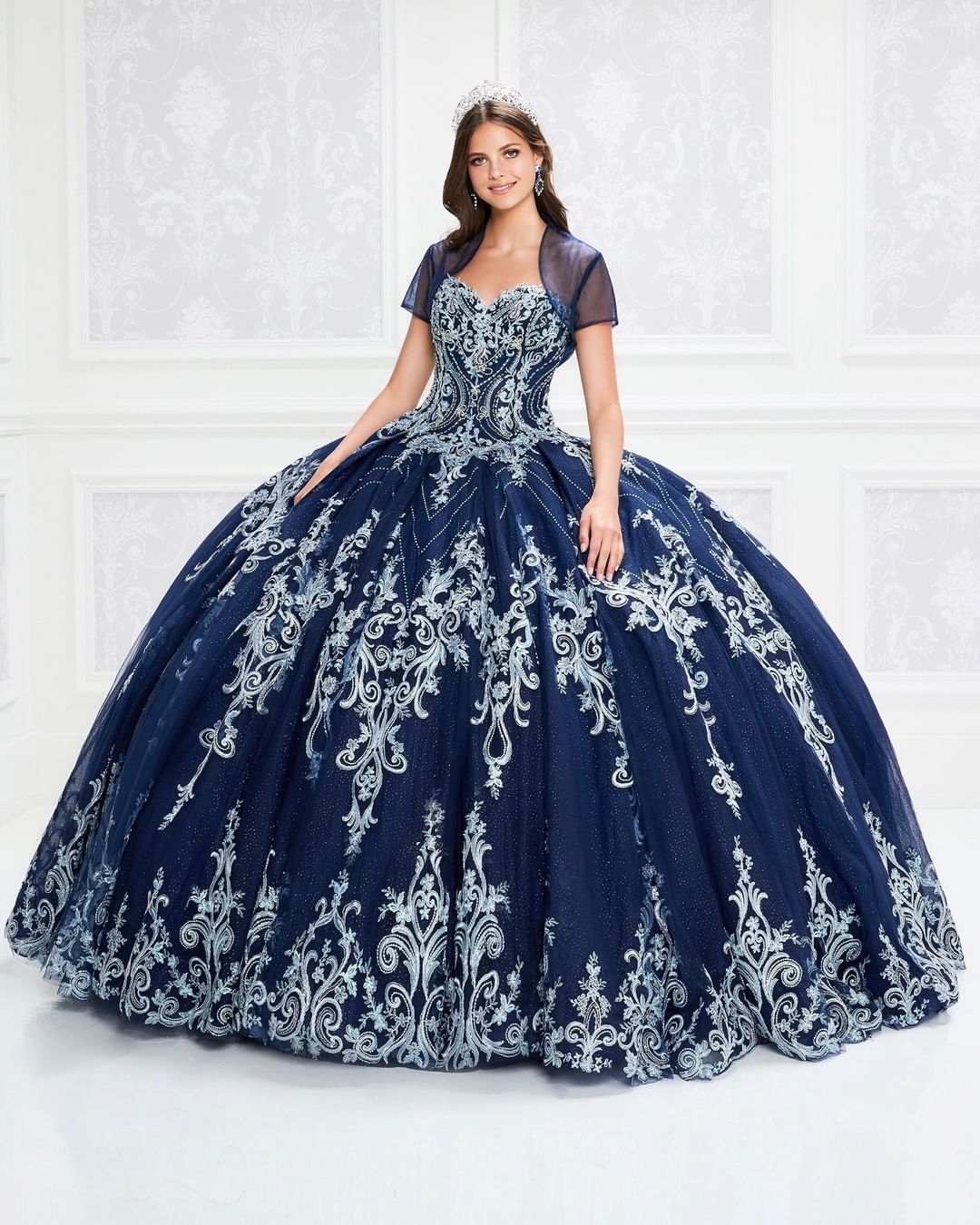 Royal Blue Beaded Ball Gown Quinceanera Dresses With Jacket Sweetheart Neck Lace Appliqued Prom Gowns Sequined Tulle Sweet 15 Dress 0219
