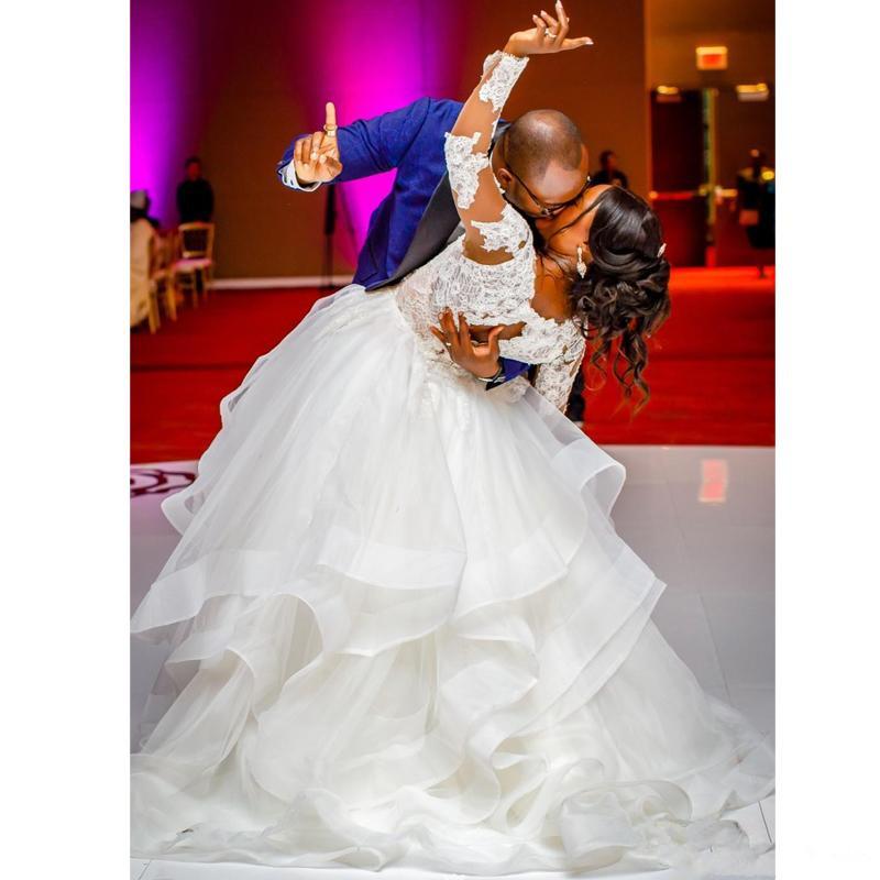 Amazing Layer Sexy Skirt Ball Gown Dresses New V Neck Long Sleeve Africa Wedding Dress Appliques Puffy Bridal Gowns Vestidos 330 S Estidos