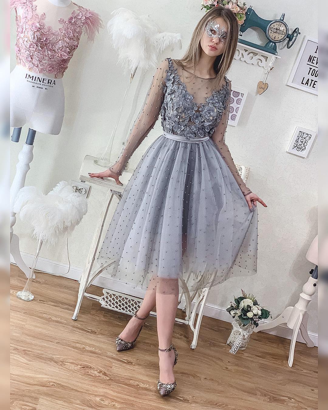 2019 Short Silver Grey Pearls Homecoming Dresses Long Sleeve Lace Appliqued Beads Mini Cocktail Party Dresses Cheap Formal Prom Gowns