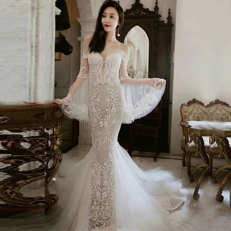 Elegant Chinese Wedding Dress Sheer Bell Sleeves Off the Shoulder Charming Lace Soft Tulle Mermaid Bridal Gowns, Ivory
Elegant Chinese Wedding Dress Sheer Bell Sleeves Off the Shoulder Charming Lace Soft Tulle Mermaid Bridal Gowns, Ivory