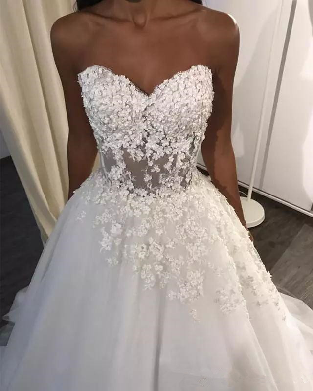 Sexy Sweetheart A Line Wedding Dresses Corset Back Sweep Train 3D Lace Seaside Wedding Bridal Gowns Beach robes de mariée