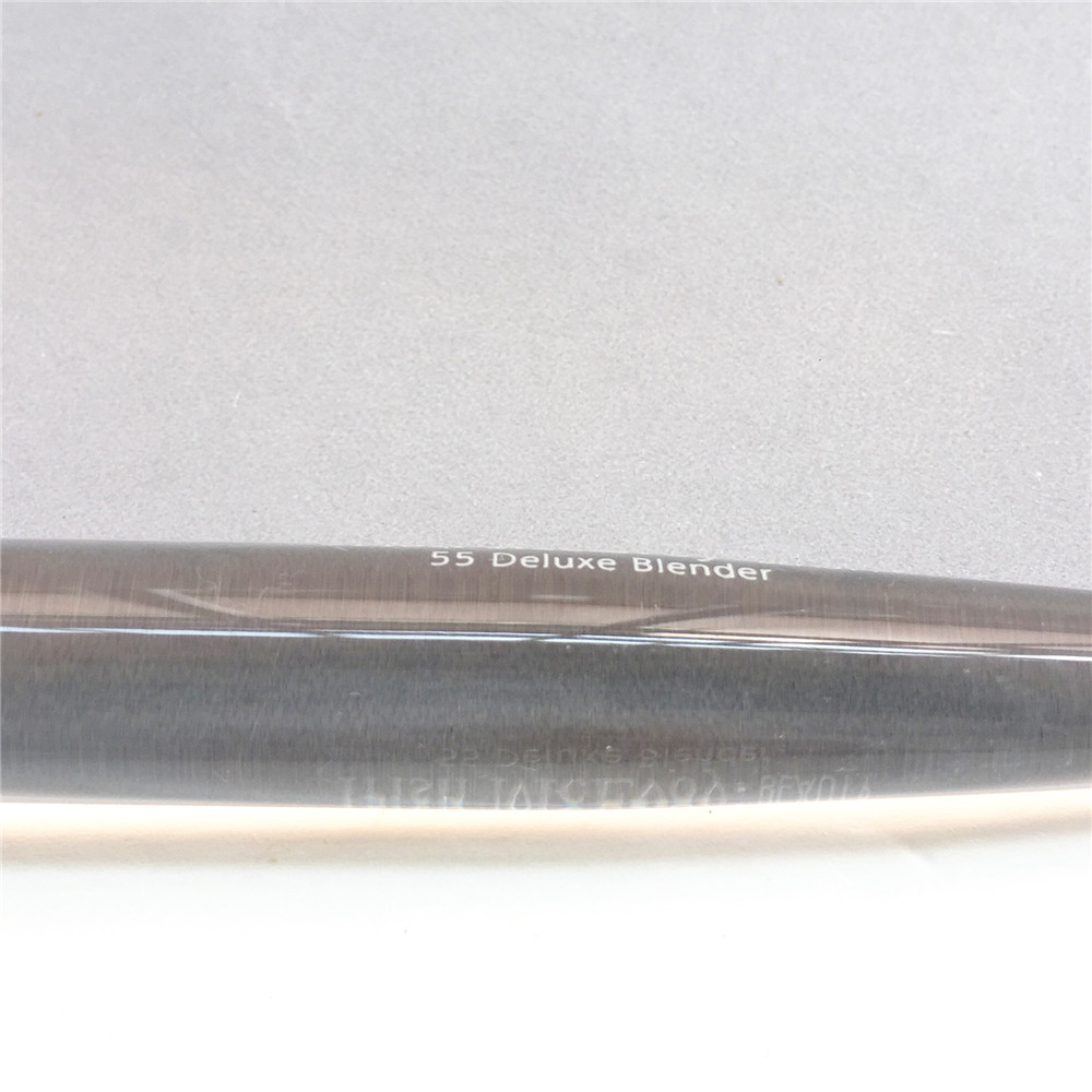 TRISH MCEVOY Brush 55 Deluxe Blender Foundation Brush - Even Skin Foundation Cream Liquid Blending Brush z250527TT5A