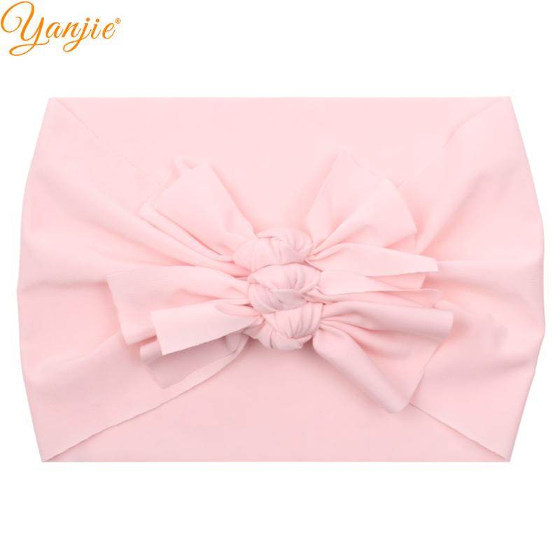 2020 New Soft Tied Hair Bow Turban for Girls 4 Way Stretchy Fabric Head Wrap Elastic Headband Kids Hair Accessories Wholesale
2020 New Soft Tied Hair Bow Turban for Girls 4 Way Stretchy Fabric Head Wrap Elastic Headband Kids Hair Accessories Wholesale