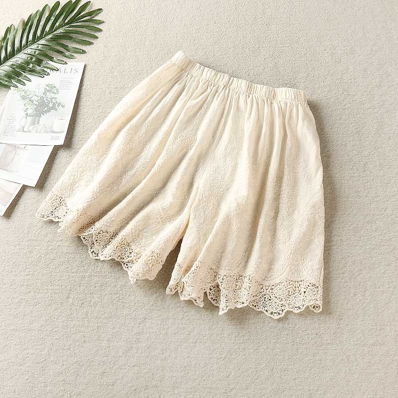 2020 New Summer Women Shorts Japan Style Literary Fresh Elastic Waist Embroidery Loose Cotton and linen Solid Color Shorts, Beige
2020 New Summer Women Shorts Japan Style Literary Fresh Elastic Waist Embroidery Loose Cotton and linen Solid Color Shorts, Beige