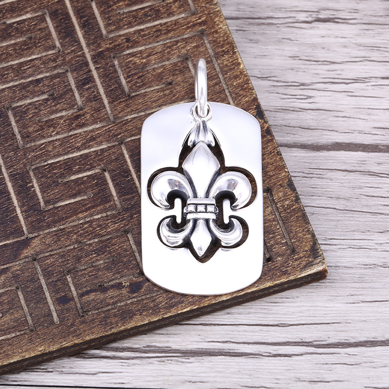 S925 sterling silver pendants personalized classic retro fashion series punk-style hip hop cross tag send lover gift
S925 sterling silver pendants personalized classic retro fashion series punk-style hip hop cross tag send lover gift