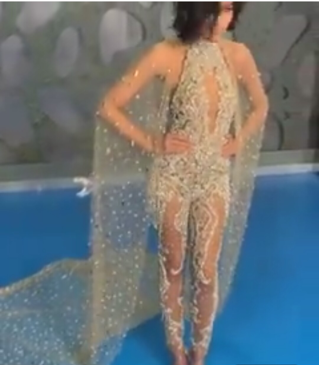 Beaded Crystal Prom Jumpsuits with Wrap Sequins High Neck Illusion Sexy Evening Gowns Women Trouser Suits Formal Dress