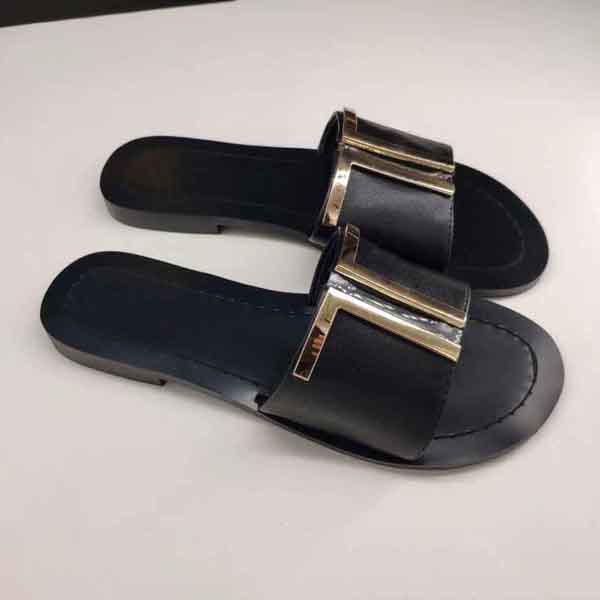 New Designer Lady Summer Flat-soled Golden Button Beach Slippers Lady Designer Leather Flat-soled Slippers 35-43 Belt Box, Black
New Designer Lady Summer Flat-soled Golden Button Beach Slippers Lady Designer Leather Flat-soled Slippers 35-43 Belt Box, Black
