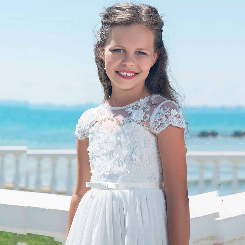 First Communion Dress for Girls Customized Flower Girl Dresses With Bow Beaded Crystal Lace Up Applique, Beige
First Communion Dress for Girls Customized Flower Girl Dresses With Bow Beaded Crystal Lace Up Applique, Beige