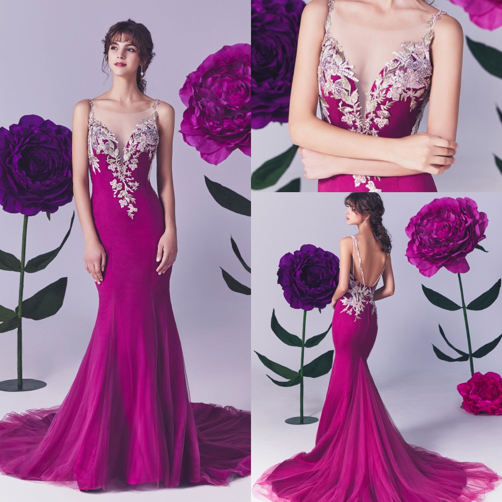 Elegant Lace Evening Dresses Spaghetti Straps Sleeveless Appliques Prom Gowns 2020 Backless Sweep Train Mermaid Special Occasion Dress, Gold
Elegant Lace Evening Dresses Spaghetti Straps Sleeveless Appliques Prom Gowns 2020 Backless Sweep Train Mermaid Special Occasion Dress, Gold