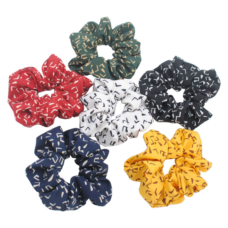 6PCS/lot New Women Hair Scrunchy Print Elastic Hair Bands Soft Gum Fashion tie Accessories Ponytail Holders
6PCS/lot New Women Hair Scrunchy Print Elastic Hair Bands Soft Gum Fashion tie Accessories Ponytail Holders