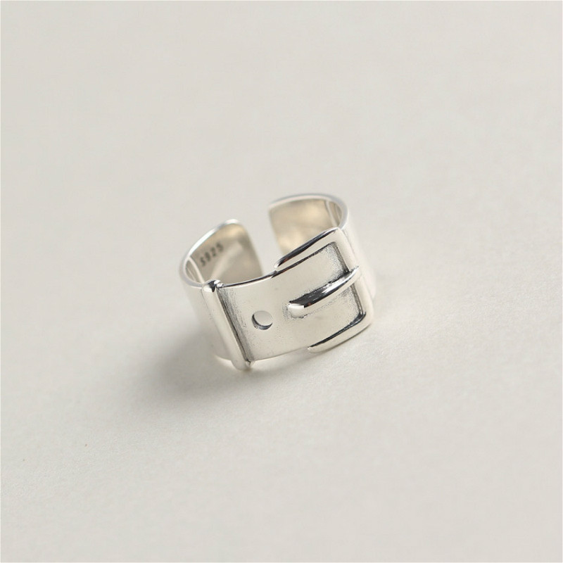 Flyleaf 925 Sterling Silver Rings For Women Belt Buckle Glossy Wide Version Femme Fashion Fine Jewelry Simple Open Ring Vintage
Flyleaf 925 Sterling Silver Rings For Women Belt Buckle Glossy Wide Version Femme Fashion Fine Jewelry Simple Open Ring Vintage