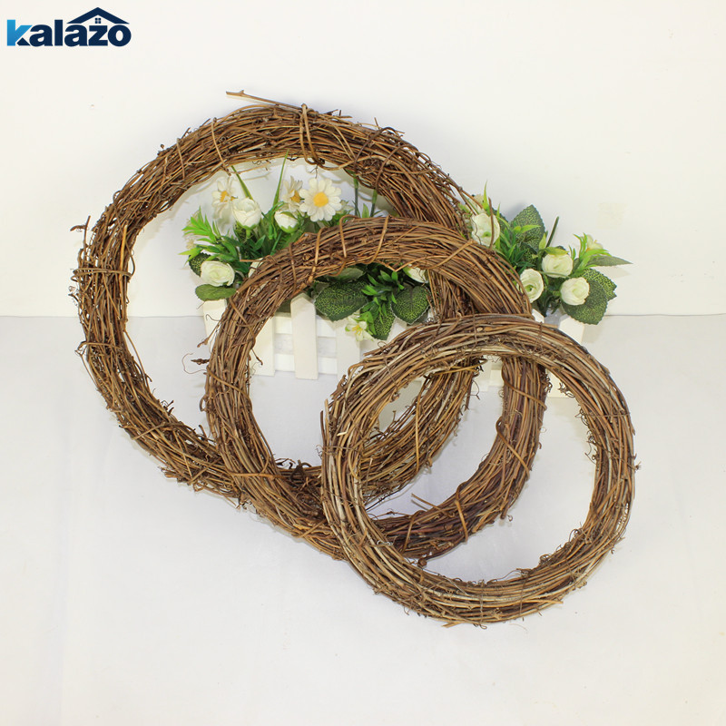1 pc 10cm/15cm/20cm/23cm/30cm round Rattan Wreath Christmas Wedding Wreaths DIY Material home party decorations, As pic
1 pc 10cm/15cm/20cm/23cm/30cm round Rattan Wreath Christmas Wedding Wreaths DIY Material home party decorations, As pic
