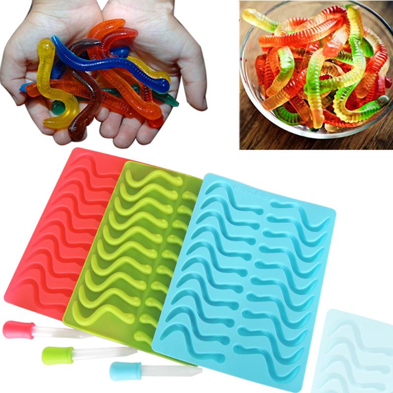 New 20 Cavity Snakes Worm Gummy Hard Candy Chocolate Silicone Soap Ice Tray Mold Baby Party Shower Cake Decorating Tools
New 20 Cavity Snakes Worm Gummy Hard Candy Chocolate Silicone Soap Ice Tray Mold Baby Party Shower Cake Decorating Tools