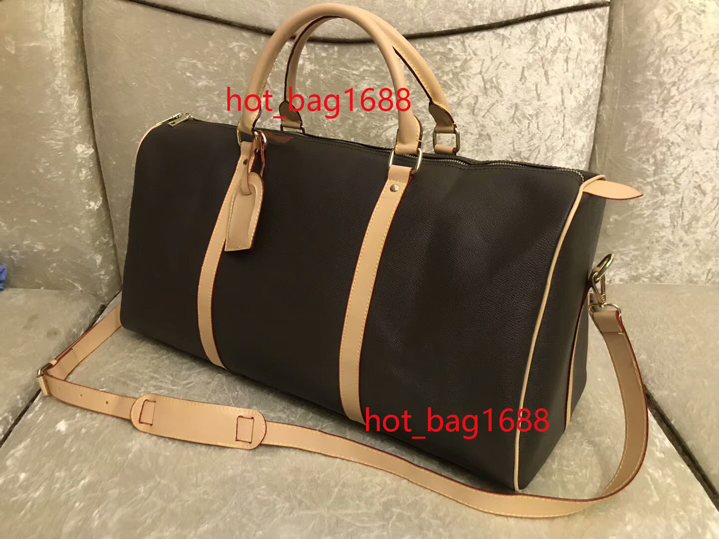 2019 Fashion Men Women travel bag Casual Tote, Luggage Handbags Large Capacity Sport Baggage Bag Duffle bag,Shoulder bags 41414
2019 Fashion Men Women travel bag Casual Tote, Luggage Handbags Large Capacity Sport Baggage Bag Duffle bag,Shoulder bags 41414