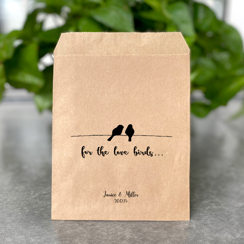 for the love birds.... - Wedding Favour Paper Bags/Custom Name and Date Cookie Donuts Candy Bags
for the love birds.... - Wedding Favour Paper Bags/Custom Name and Date Cookie Donuts Candy Bags