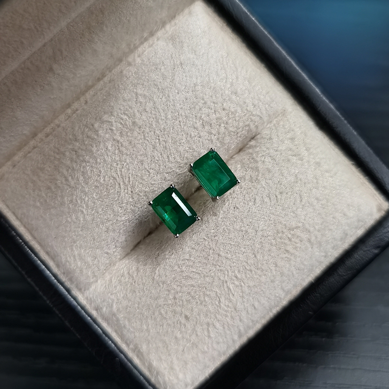 PANSYSEN Vintage Solid 925 Sterling Silver Emerald Gemstone Stud Earrings for Women Anniversary Party Gift Christmas Earrings CX200628
