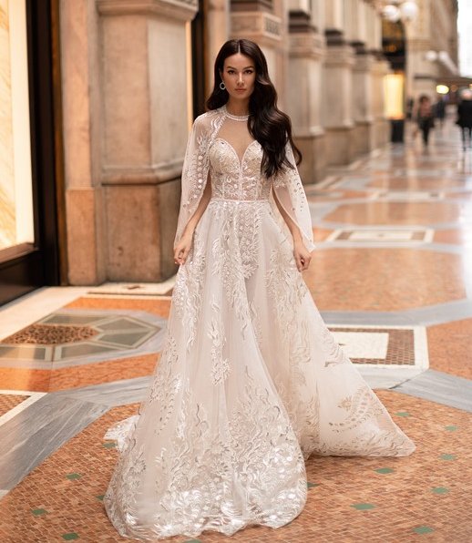 2020 Modest Idaorez Elegant A Line Wedding Dresses Jewel Long Sleeve Tulle Lace Wedding Gowns Sweep Train robe de mariée