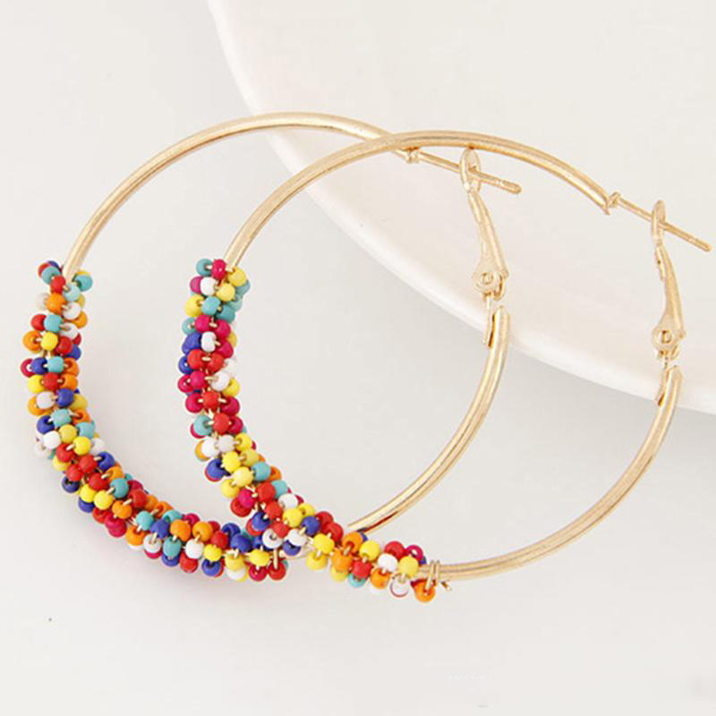 Ethnic Simple Alloy Big Hoop Earrings For Women Colorful Beaded Huggie Earrings Fashion Geometric Gold Plated Jewelry Accessories Wholesale
Ethnic Simple Alloy Big Hoop Earrings For Women Colorful Beaded Huggie Earrings Fashion Geometric Gold Plated Jewelry Accessories Wholesale