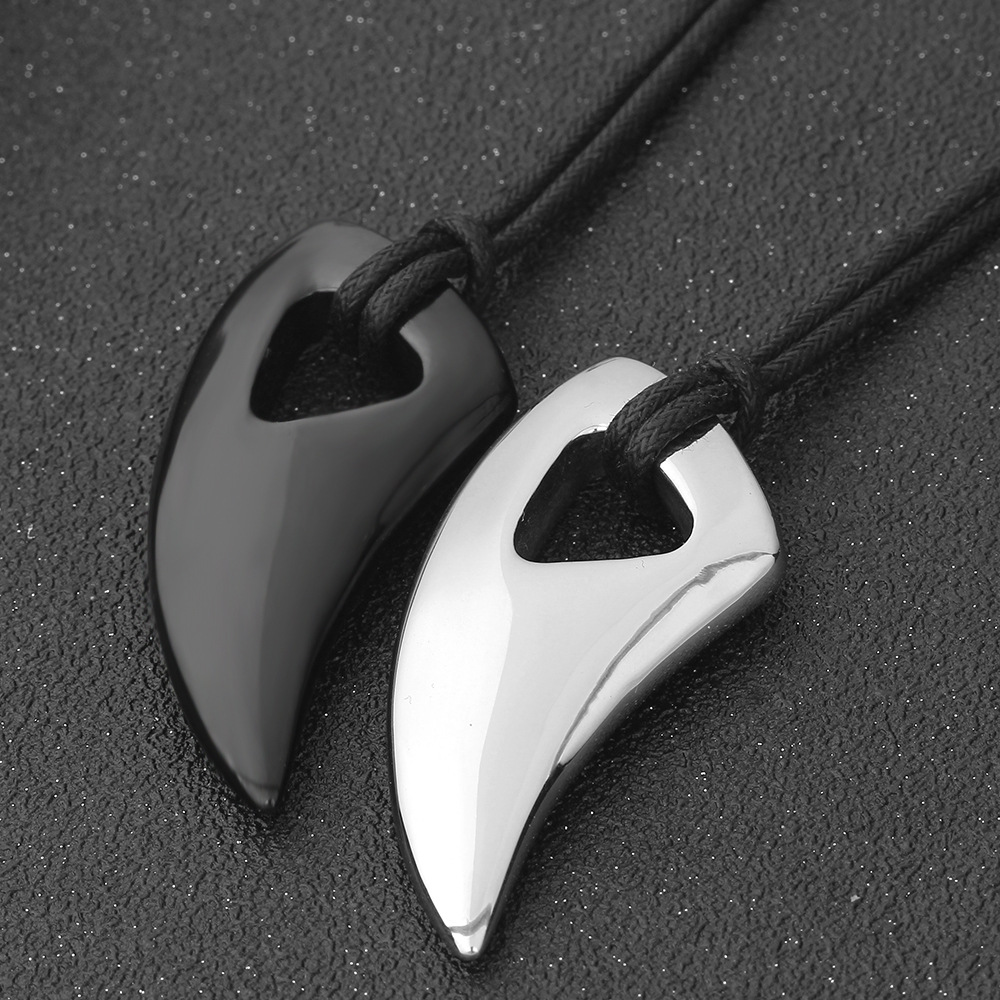 Horn Shape Spike Pendant Necklace Mens Hip Hop 316L Stainless Steel Cool Men Jewelry with Friendship Rope Chain