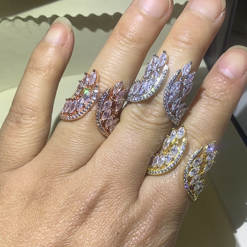Top Selling Luxury Jewelry 925 Sterling Silver Marquise Cut White Topaz CZ Diamond Gemstones Angle Wings Women Wedding Band Finger Ring Gift