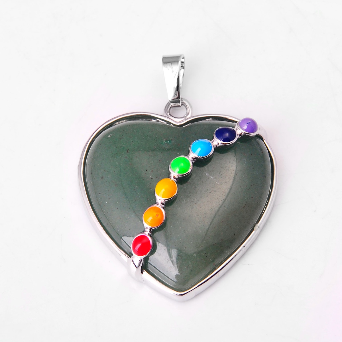 7 Chakra Female Pendant Crystal Heart Shape Natural Stone Neck Ornament Healing Chakra Aura Love Charm Bulk Jewelry Amethyst Turquoise