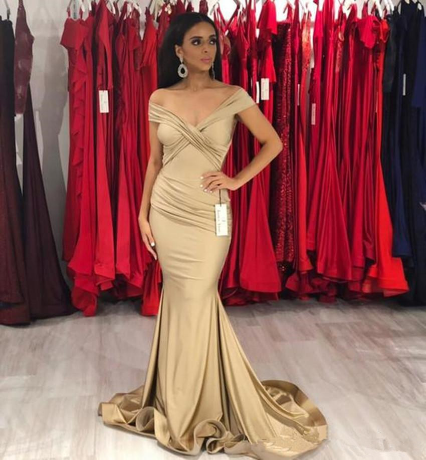 Champagne Gold Long Bridesmaid Dresses 2020 Modern Off Shoulder Sexy Mermaid Junior Garden Outdoor Wedding Guest Party Dress