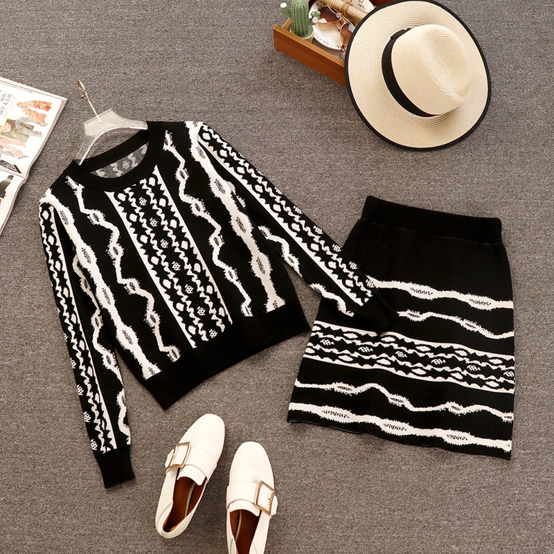 Women New Vintage Knitted Stripes Pullover Sweater & Above Knee Mini Skirt Ladies Urban Thermal Euro Regular Short 2pcs Sets, Black
Women New Vintage Knitted Stripes Pullover Sweater & Above Knee Mini Skirt Ladies Urban Thermal Euro Regular Short 2pcs Sets, Black