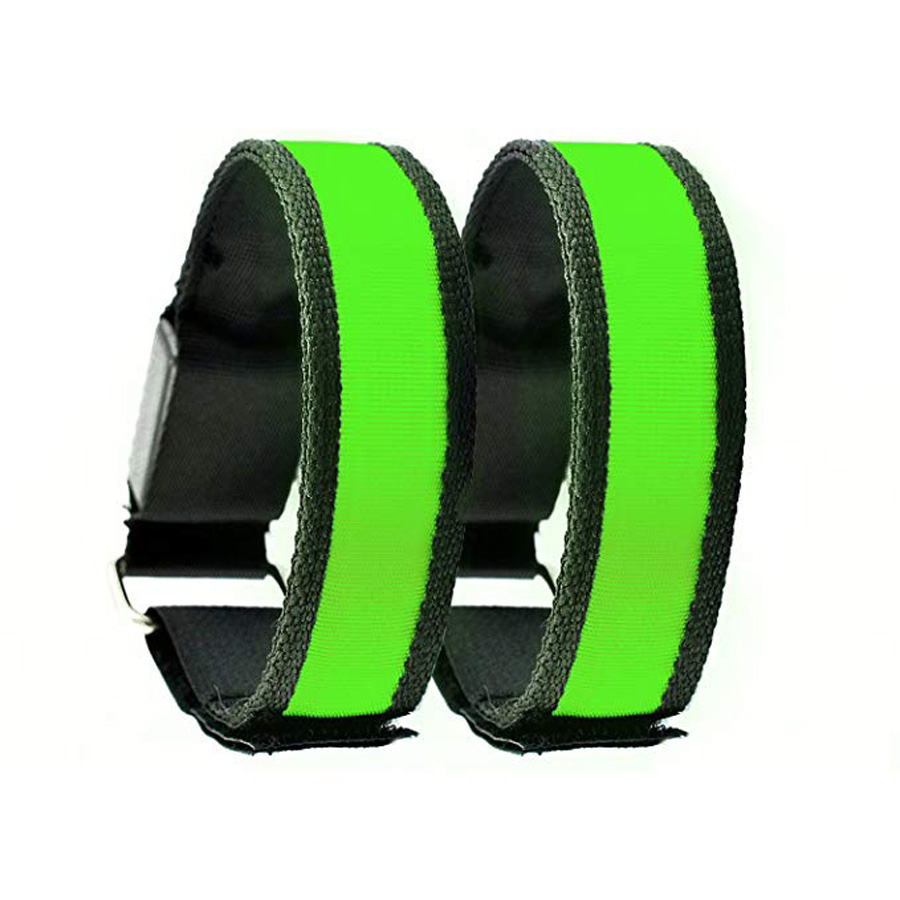 2pcs LED Running Bracelets Flashing Wristbands Adjustable Light Sports Glowing for Runners Joggers Cyclists Riding Safety Bike, Blue
2pcs LED Running Bracelets Flashing Wristbands Adjustable Light Sports Glowing for Runners Joggers Cyclists Riding Safety Bike, Blue