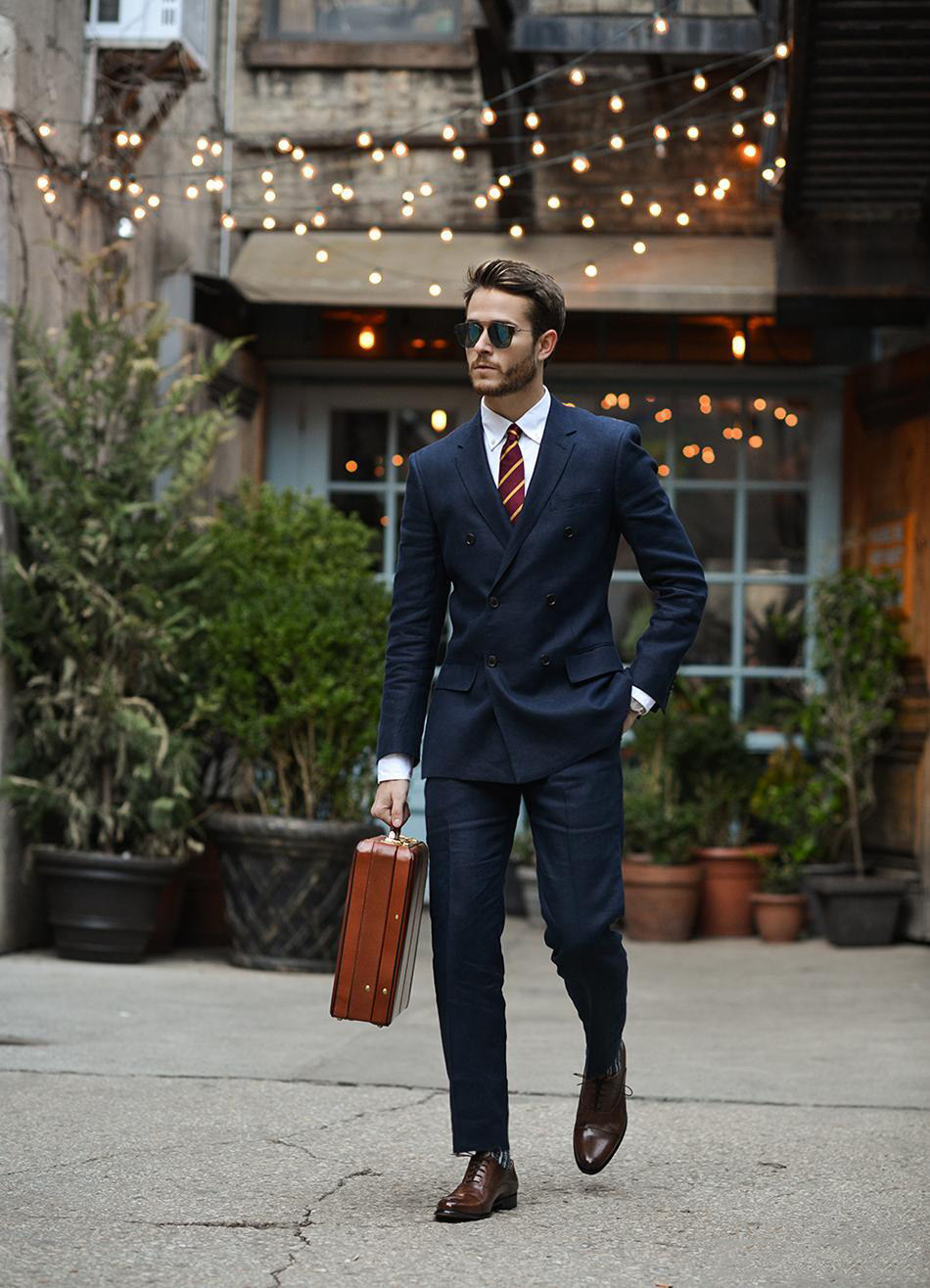 Fashion Dark Navy Double Breasted Men's Suits Two Pieces (Blazer+Pant) Peaked Lapel Wedding Slim Fit Tuxedos Plus Size Groom Wear