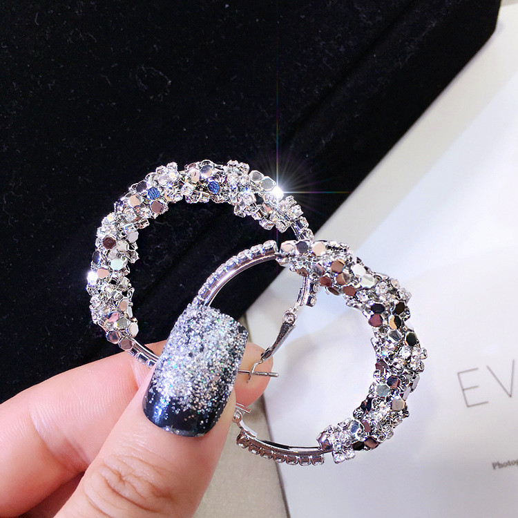 Charm Cute Korean Style Female Big Circle Hoop Earrings Boho Fashion Silver Gold Color Wedding For Women 2021 Year Gifts
Charm Cute Korean Style Female Big Circle Hoop Earrings Boho Fashion Silver Gold Color Wedding For Women 2021 Year Gifts
