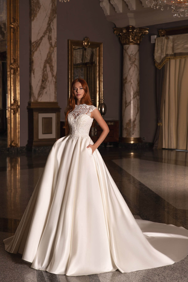 white elegant ae dresses highneck sleeveless appliqued lace court train wedding gown custom made robes de marie