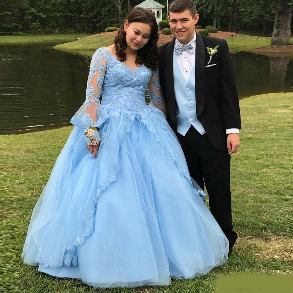 Light Pink Quinceanera Dresses Long Sleeves Ball Gown Princess Sweet 16 Birthday Sweet Girls Prom Party Special Occasion Gowns