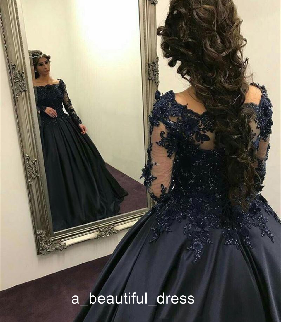 Vintage Black Ball Gown Prom Dresses Long Sleeves Illusion Off Shoulder Evening Gowns Bead Vestidos Festa formal Party Gowns PD5556