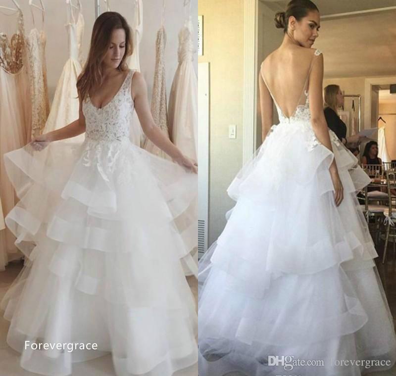 2019 Cheap Modern Chic Backless Wedding Dress Sexy Appliques Layered Tiered Ruffle V Neck Country Bridal Gown Custom Made Plus Size, Black
2019 Cheap Modern Chic Backless Wedding Dress Sexy Appliques Layered Tiered Ruffle V Neck Country Bridal Gown Custom Made Plus Size, Black