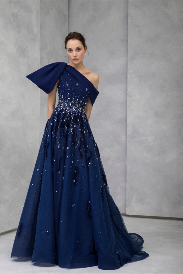 2020 Tony Ward One Shoulder Evening Dresses One Shoulder Beaded Crystal Prom Dress Sweep Train Formal Party Gowns Robes De Soirée