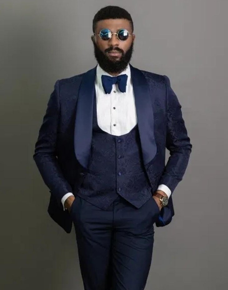 Navy Blue Embossing Groom Tuxedos Shawl Lapel Groomsman Wedding 3 Piece Suit Men Business Prom Jacket Blazer(Jacket+Pants+Tie+Vest) 86