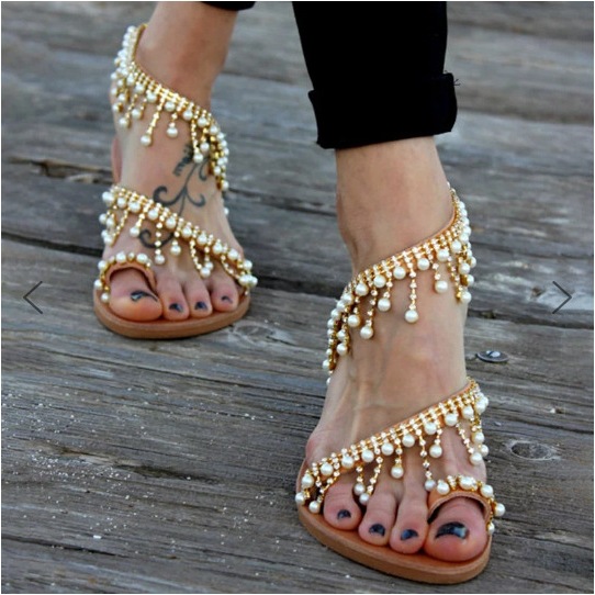 2020 Summer Foreign Trade New Hand Beaded European and American Fashion Ladies Flat Bottom 34-43 Large Size Cool, Beige
2020 Summer Foreign Trade New Hand Beaded European and American Fashion Ladies Flat Bottom 34-43 Large Size Cool, Beige