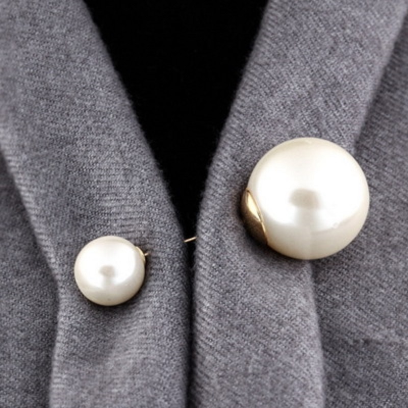 Vintage Brooch Pins Double Head Imitation Pearl Large Big Sweater Brooches For Women Lady Wedding Party Jewelry Accessories
Vintage Brooch Pins Double Head Imitation Pearl Large Big Sweater Brooches For Women Lady Wedding Party Jewelry Accessories
