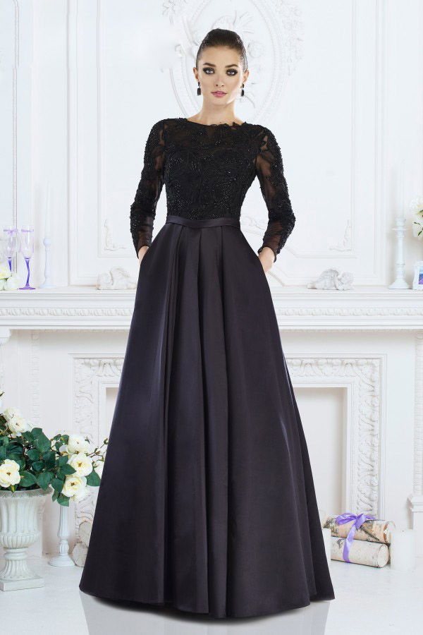 Cheap Janique A Line Satin Mother of The Bride Dresses Jewel Long Sleeve Lace Applique Wedding Guest Dress Floor Length Evening Gowns