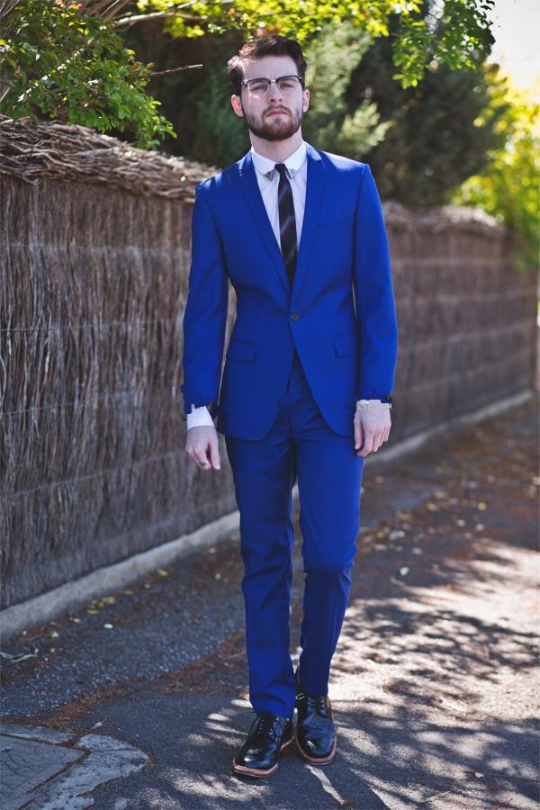 Fashion Royal Blue Groom Tuxedos Notch Lapel Groomsmen Wedding Tuxedos Popular Men Formal Blazer Prom Jacket Suit(Jacket+Pants+Tie) 334, Same as image
Fashion Royal Blue Groom Tuxedos Notch Lapel Groomsmen Wedding Tuxedos Popular Men Formal Blazer Prom Jacket Suit(Jacket+Pants+Tie) 334, Same as image