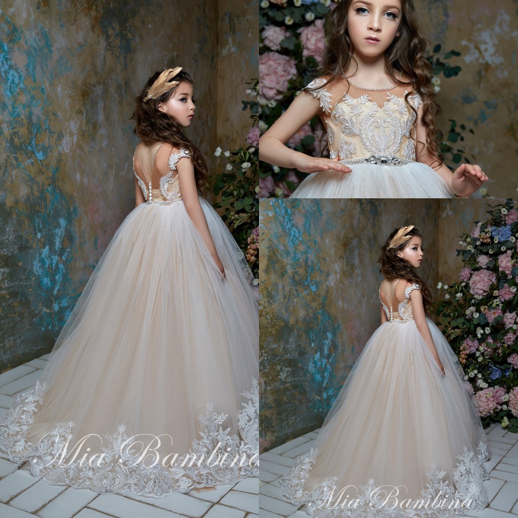 Ball Gown Flower Girls Dresses Jewel Neck Capped Sleeveless Beads Appliques Tulle Girls Pageant Dresses Floor Length Girls Party Gowns, Champagne
Ball Gown Flower Girls Dresses Jewel Neck Capped Sleeveless Beads Appliques Tulle Girls Pageant Dresses Floor Length Girls Party Gowns, Champagne