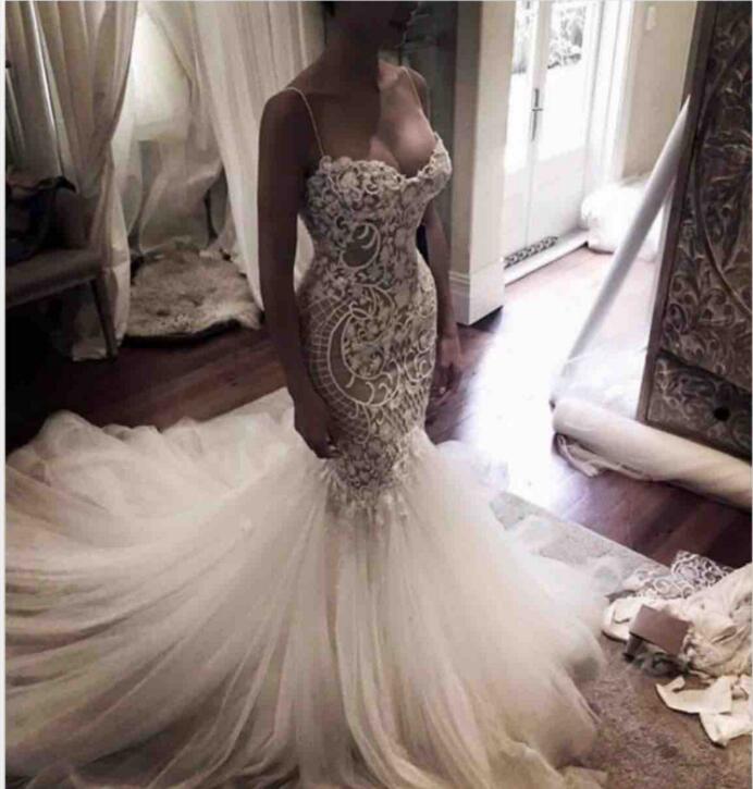 Elegant Lace Mermaid Wedding Dresses 2019 Spaghetti Straps Illusion Tulle Lace Applique Sweep Train Wedding Bridal Gowns