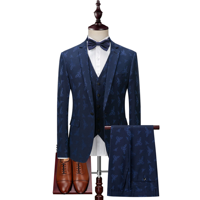 Men' suit new fashion casual little bee embroidery single button suit 3 piece jacket + pants + vest men' slim formal set, Same as the picture
Men' suit new fashion casual little bee embroidery single button suit 3 piece jacket + pants + vest men' slim formal set, Same as the picture