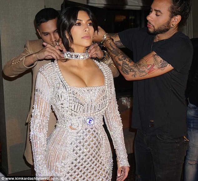 evening dress yousef aljasmi kim kardashian long sleeve highneck crystal sheath long dress almoda gianninaazar zuh ziadnakad, Same with picture
evening dress yousef aljasmi kim kardashian long sleeve highneck crystal sheath long dress almoda gianninaazar zuh ziadnakad, Same with picture