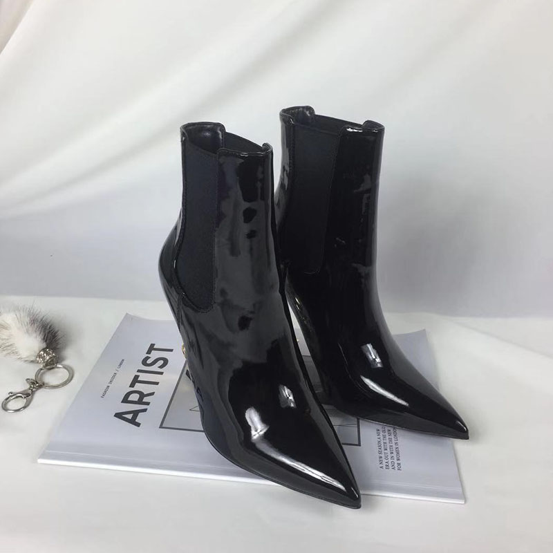 Hot Sale-letter with fashion boots Patent leHigh letter with fashion boots Patent leather heather heel, and leg elastic Martin boots